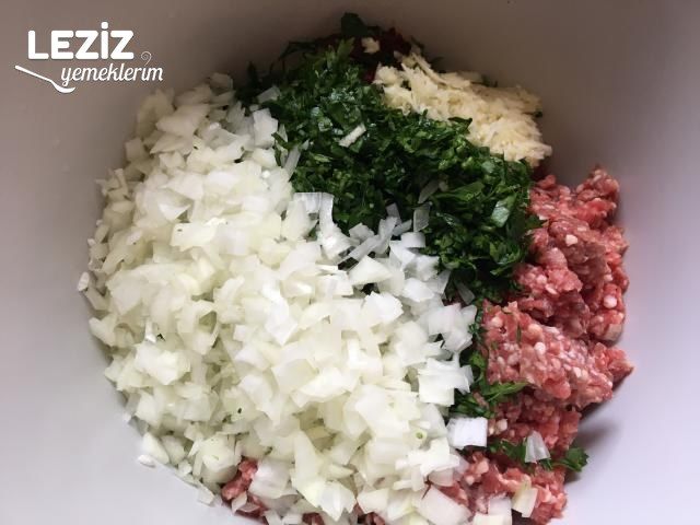 Kuru Patlıcan Ve Kuru Biber Dolması