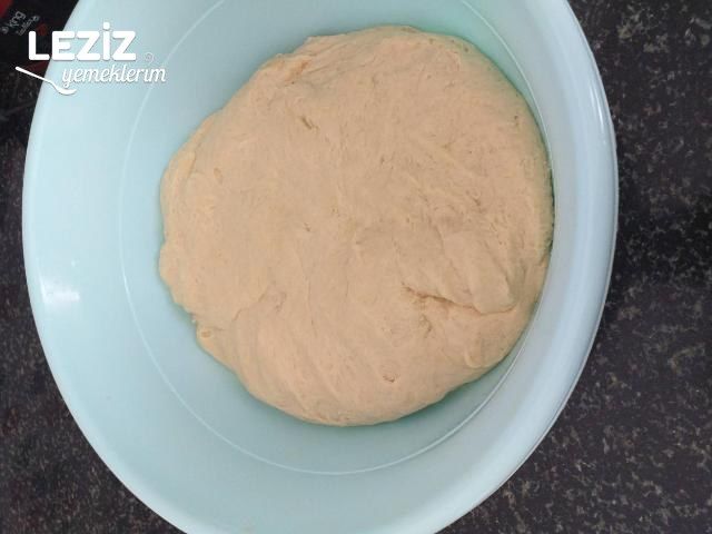 Enfes Tepsi Pizzası