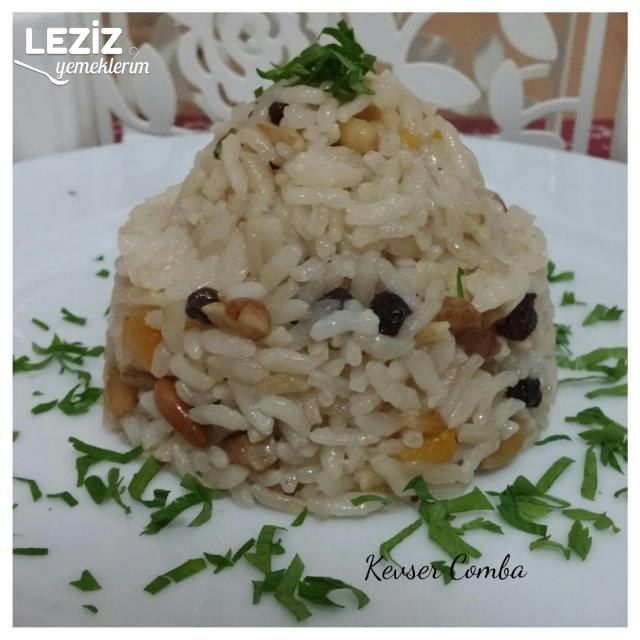 Sadabat Pilavı Tarifi