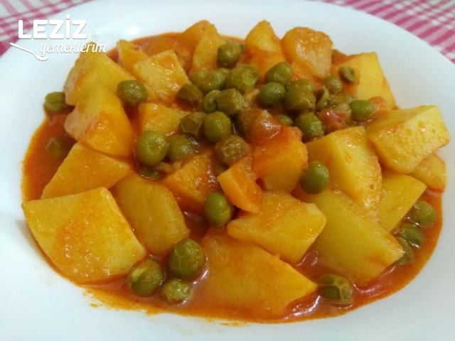 Kolay Bezelyeli Patates Yemeği Tarifi