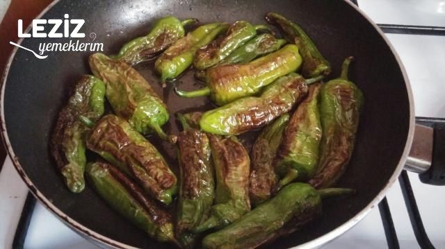 Kahvaltıya Biber Kızartması