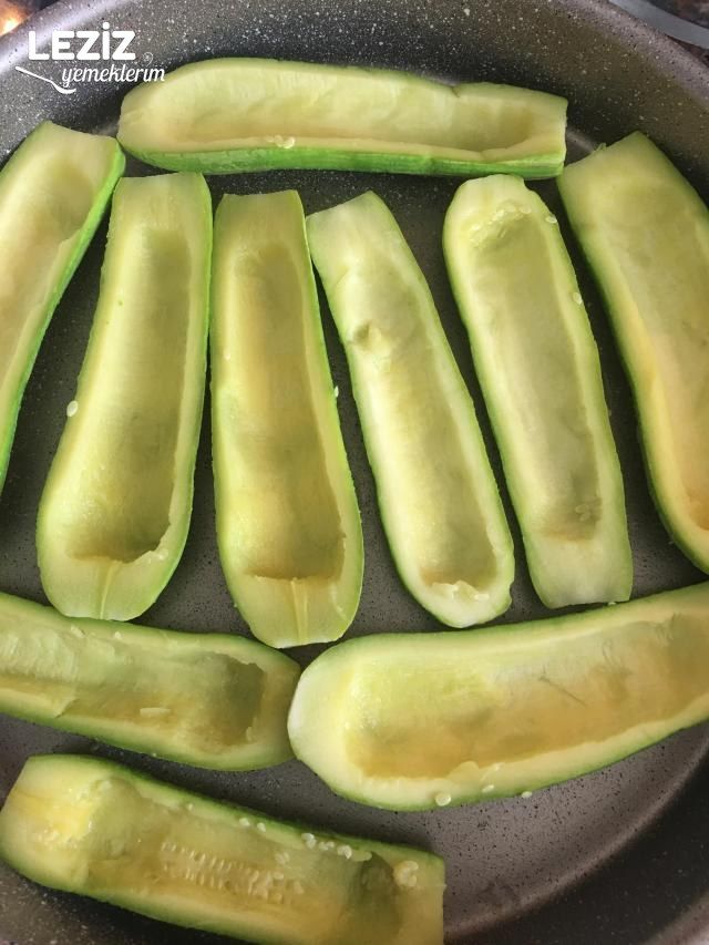 Fırında Peynirli Kabak