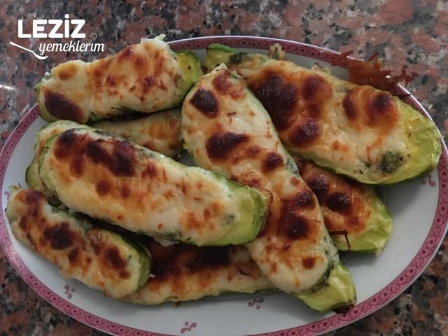 Fırında Peynirli Kabak