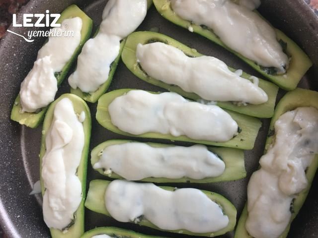 Fırında Peynirli Kabak