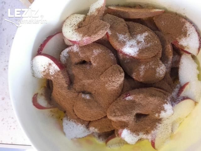 Elma Dilimli Kek Tarifi