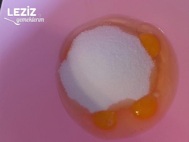 Elma Dilimli Kek Tarifi