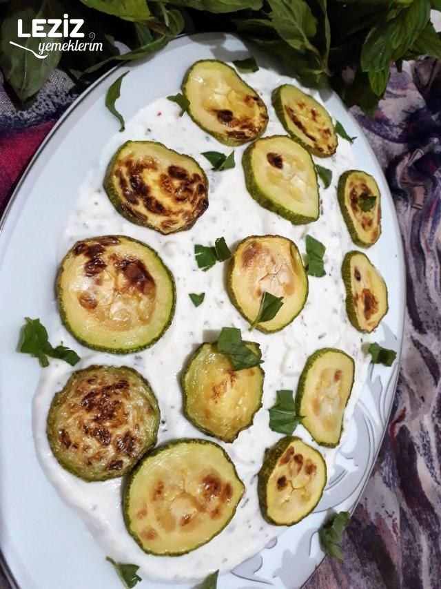 Dip Sos Eşliğinde Fırında Kabak Kızartması