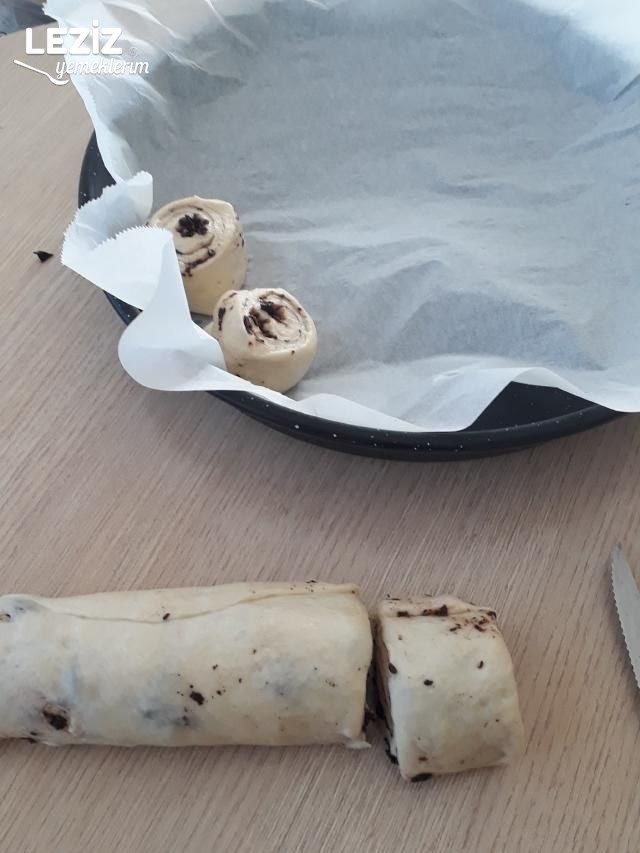 Zeytinli Rulo Poğaça