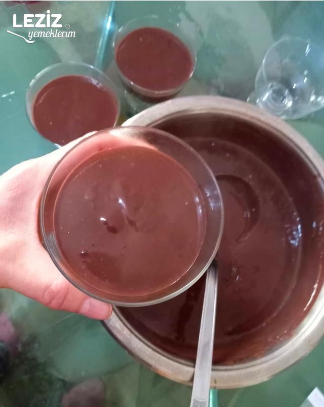Kakaolu Çikolatalı Ev Yapımı Puding