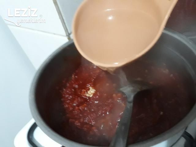 Ekşili Etli Topalak Çorbası