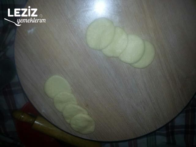 Gül Tatlısı Nasıl Yapılır