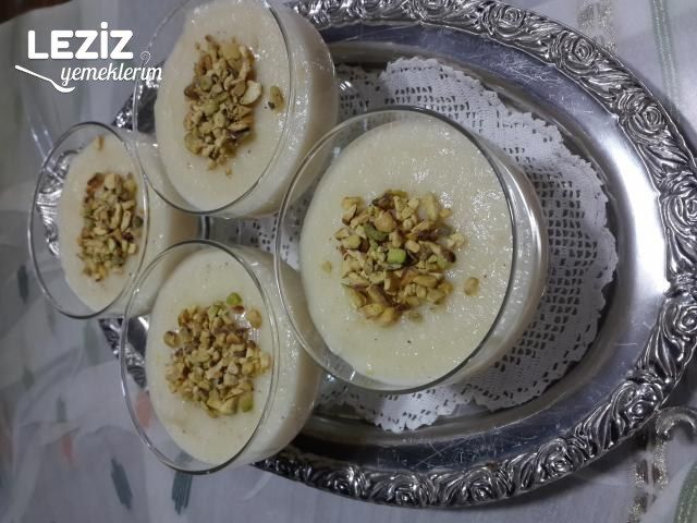 Hindistan Cevizli Sahlepli Keşkül