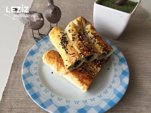 Ispanaklı Sarma Börek