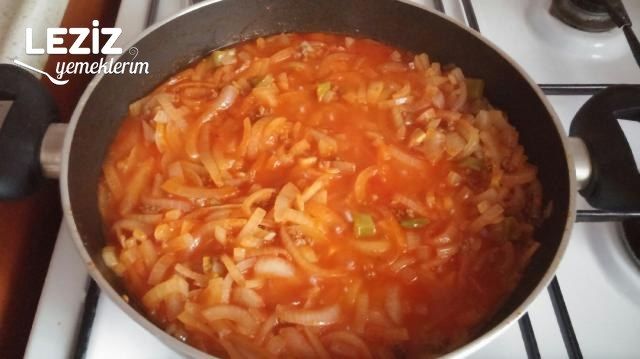 Kıymalı Yumurtalı Soğanlama