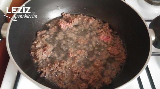 Kıymalı Yumurtalı Soğanlama