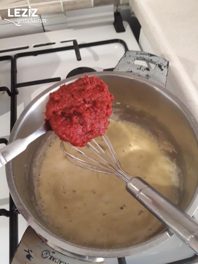 Et Suyu Tadında Mercimek Çorbası