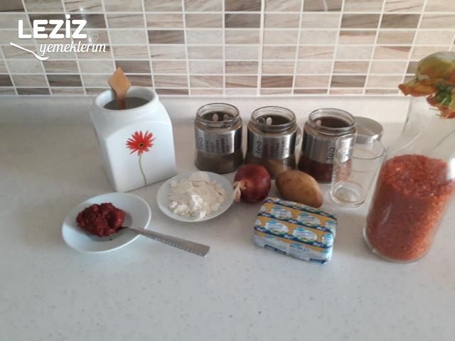 Et Suyu Tadında Mercimek Çorbası