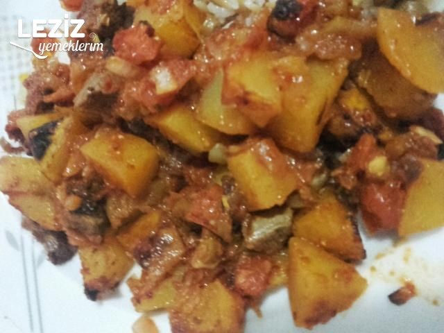 Fırında Kuşbaşı Etli Patates