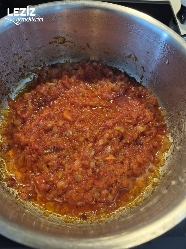 Ispanak Kökü Çorbası