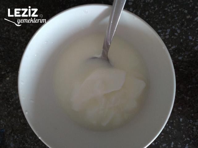 Pirinçli Tavuk Suyu Çorbası