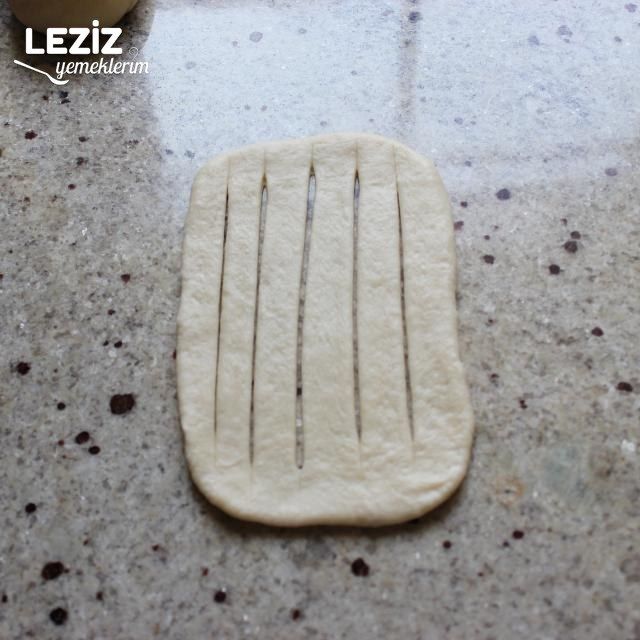 Şeritli Burma Poğaça