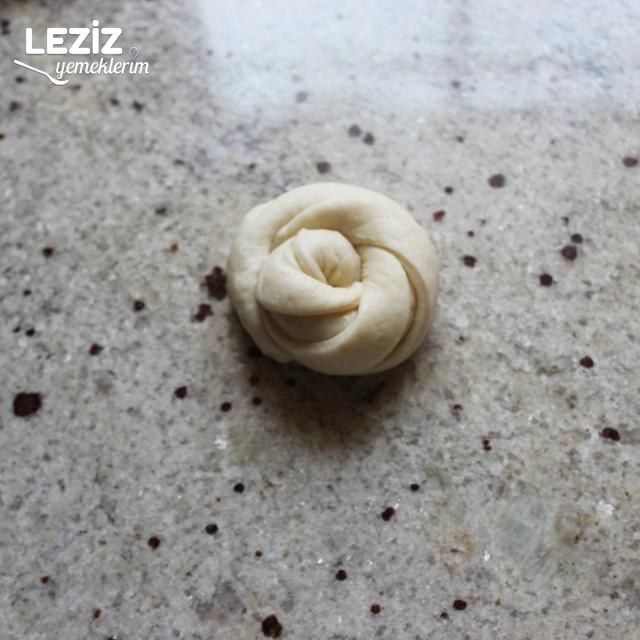 Şeritli Burma Poğaça