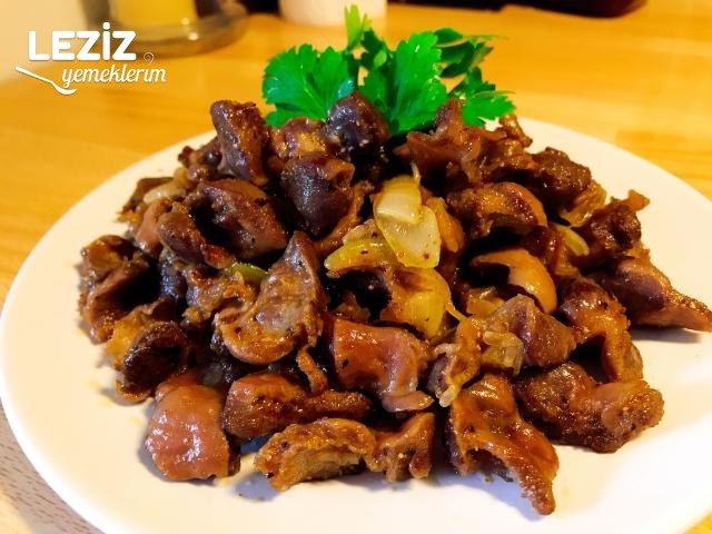 Tavuk Taşlığı Kavurması