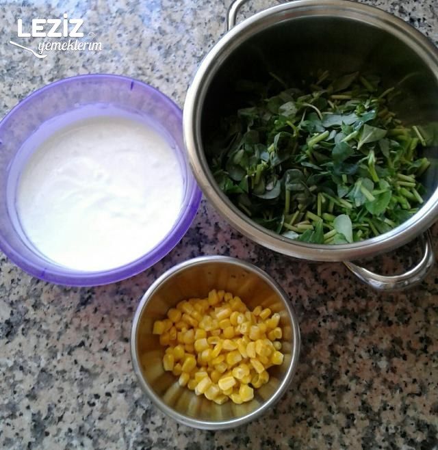 Mısırlı Semizotu Salatası