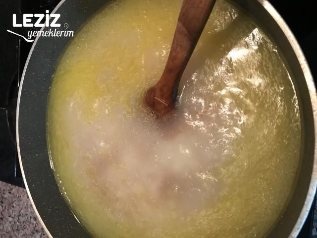 Tane Tane Tel Şehriyeli Pirinç Pilavı