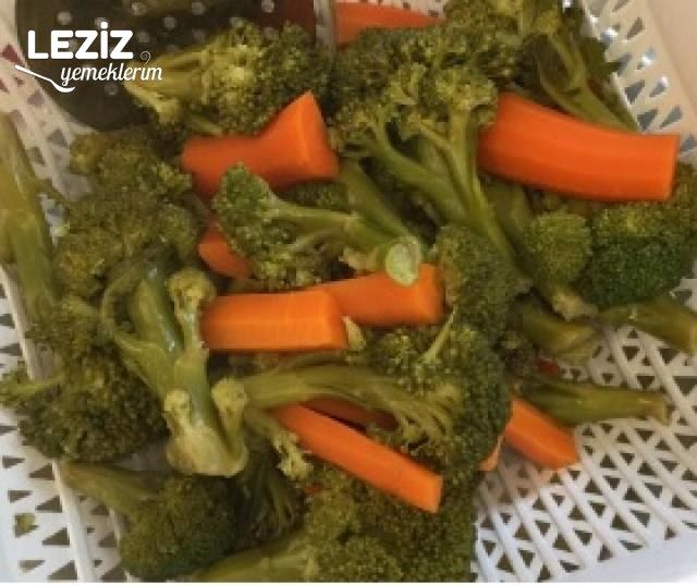 Haşlama Brokoli Ve Havuç (Çok Lezzetli)