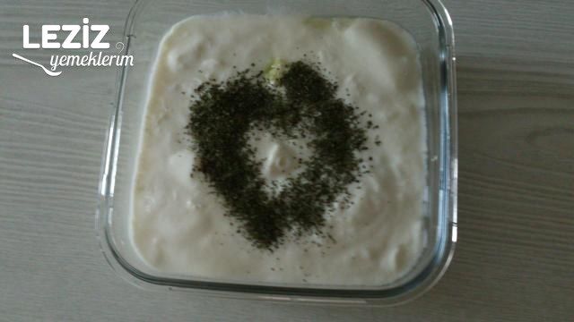 Zeytinyağlı Cacık