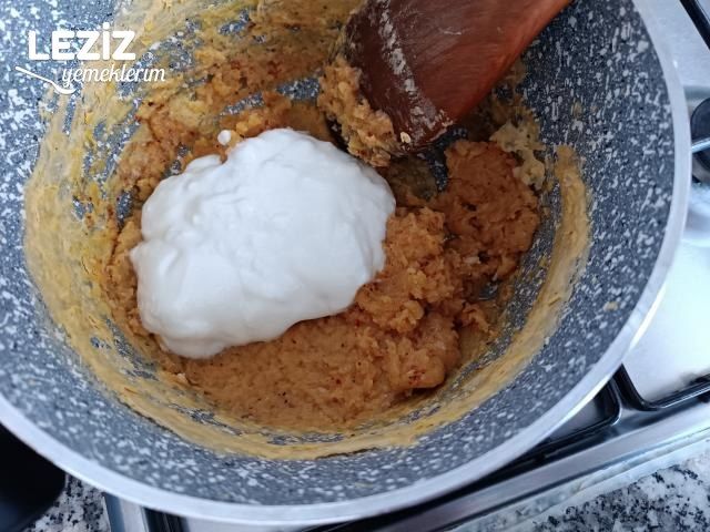 Mercimekli Rum Mezesi