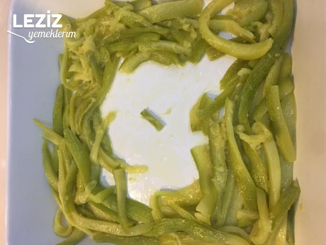 Köfteli Kabak Makarna Tarifi