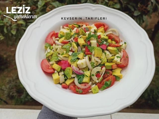 Avokado Salatası Tarifi