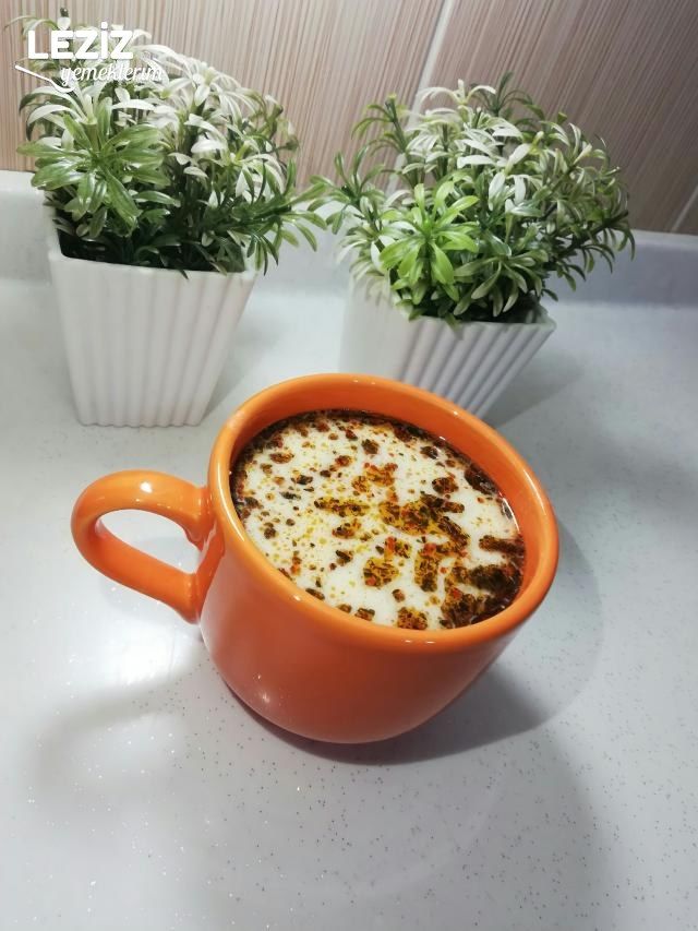 Arpa Şehriyeli Yoğurt Çorbası