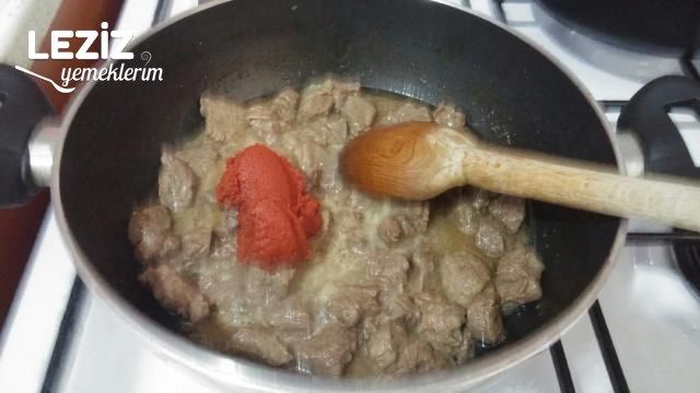 Etli Soğan Yahnisi Tarifi