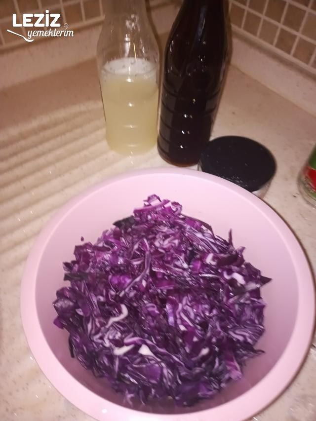 Mor Lahana Turşusunun Yapılışı