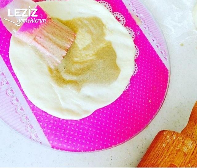 Tahinli Rulo Çörek