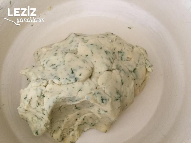 Dereotlu Tuzlu Kurabiye