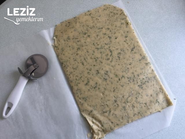 Dereotlu Tuzlu Kurabiye