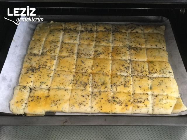 Dereotlu Tuzlu Kurabiye