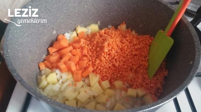 Süzme Mercimek Çorbası (Mis Gibi)