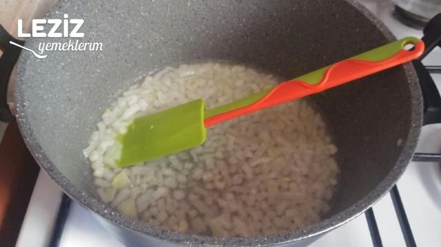 Süzme Mercimek Çorbası (Mis Gibi)
