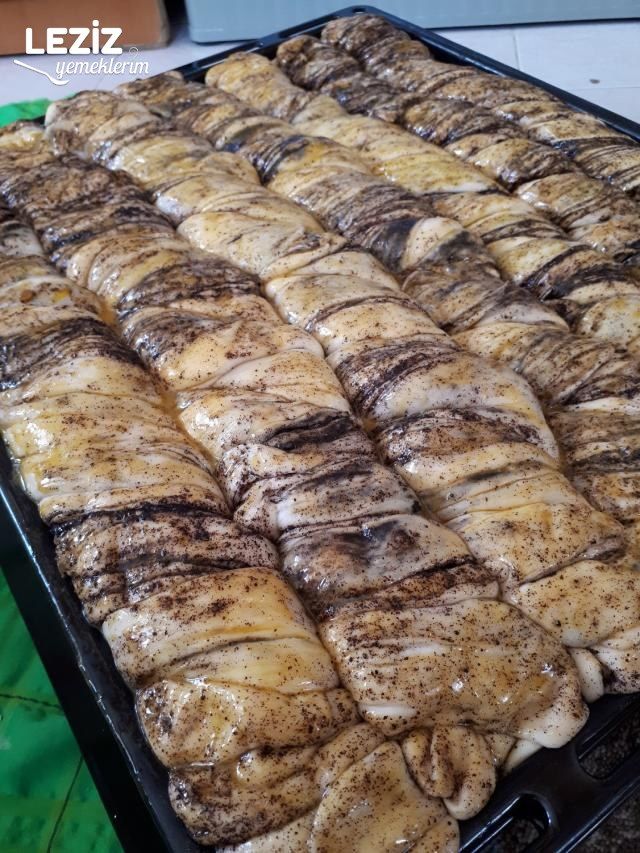 Tel Tel Açılan Haşhaşlı Çörek