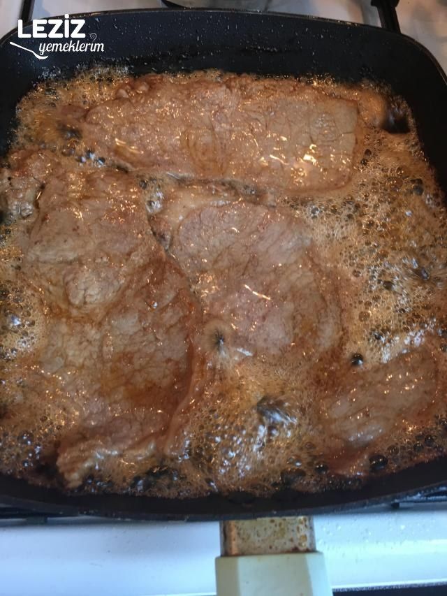 Domates Soslu Biftek