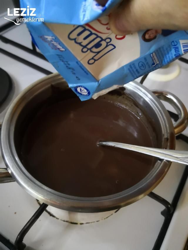 Orjinal Islak Kek Tarifi