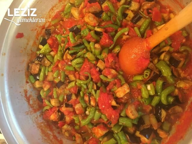 Konserve Şakşuka Tarifi