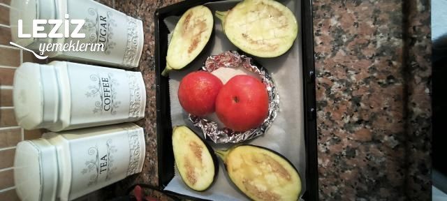 Fırında Kaşarlı Patlıcan Tarifi