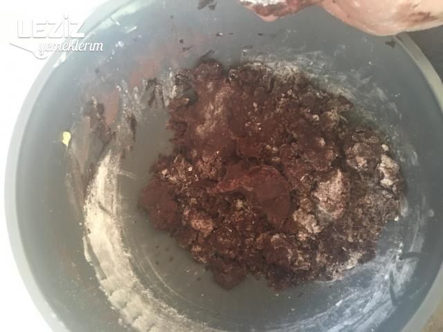 Browni Tadında  Nefis Islak Kurabiye