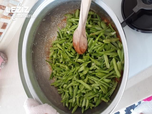 Dondurucu İçin Kışlık Taze Fasulye Nasıl Yapılır